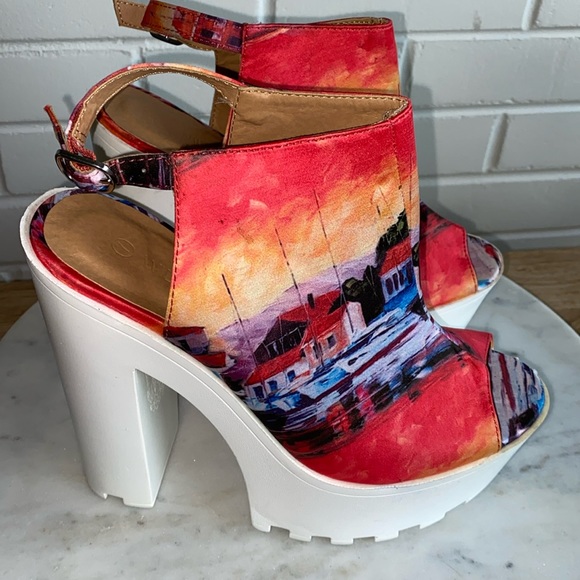 Wild Diva Shoes - NEW WILD DiVA High Peep Toe Platform Sandals “Coastal Villa” Print Size 7